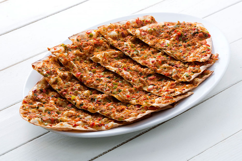 hizmet PİDE LAHMACUN RESTAURANTI